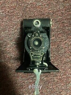 Eastman Kodak Hawk Eye Shutter Model B NO. 2A Folding Vintage Camera & Case 1914