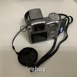 Kodak photo camera / videos, silver color