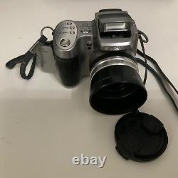 Kodak photo camera / videos, silver color