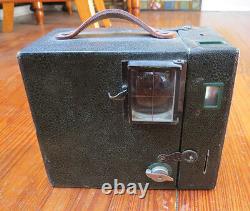 RARE KODAK BROWNIE A2 CAMERA IN GREEN with FOLD OUT VIEW FINDER LENS WINDOW RARE